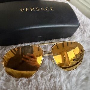New Versace Mirror Gold Aviator Sunglasses Unisex